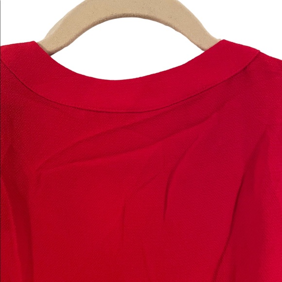 beautiful red long sleeve blouse - Picture 6 of 6